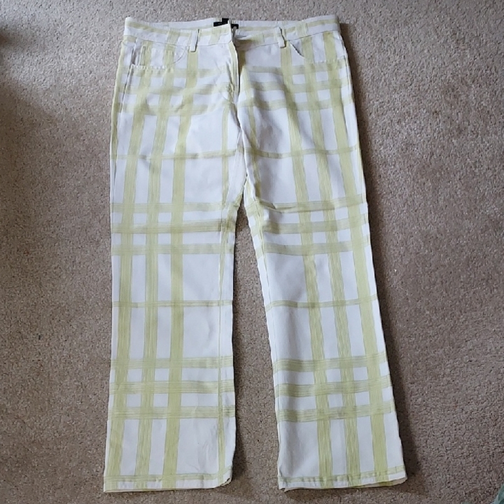 BURBERRY LONDON Green Plaid Pants